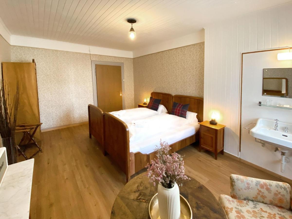 Du Glacier Boutique & Traditions Hotel