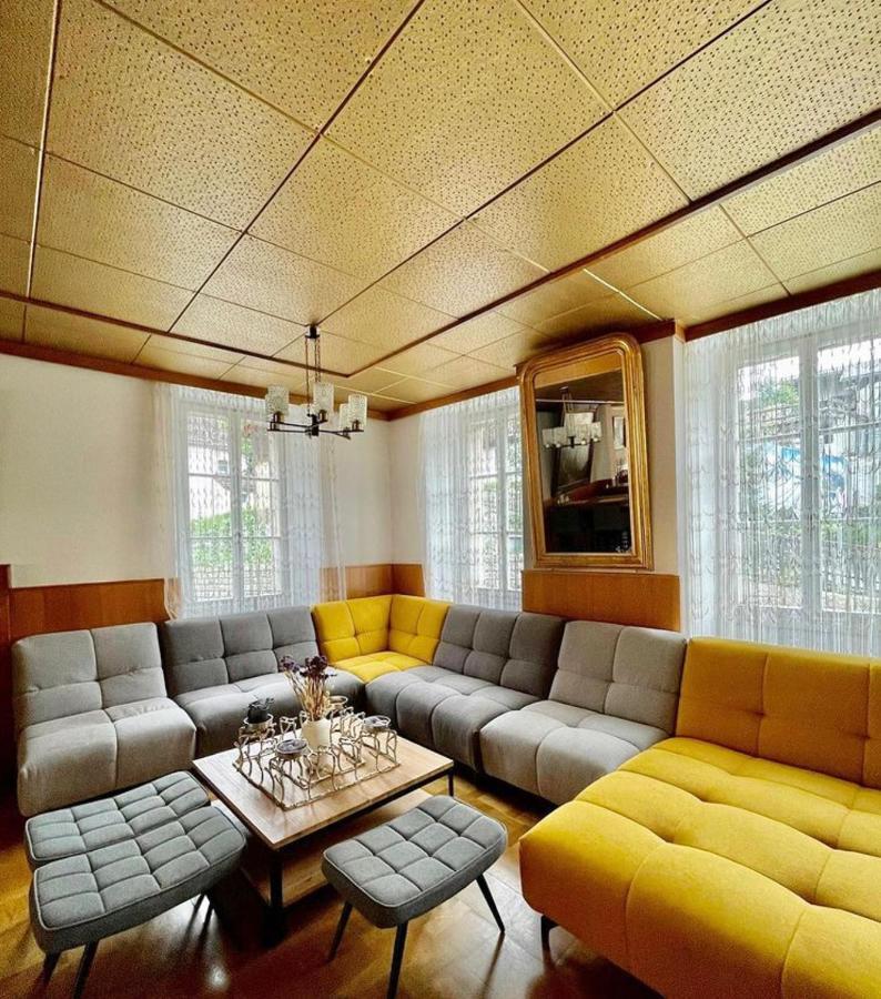 Du Glacier Boutique & Traditions Hotel