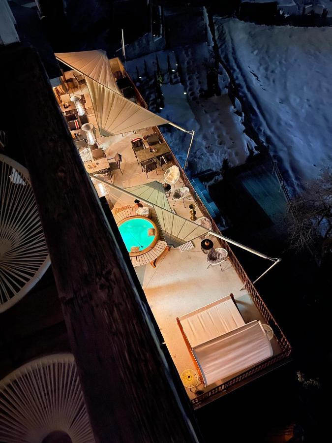 Du Glacier Boutique & Traditions Hotel 3*